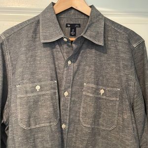 Gap Slim fit button down, blue chambray, men’s large